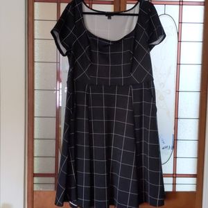 Torrid never worn black skater dress size 1